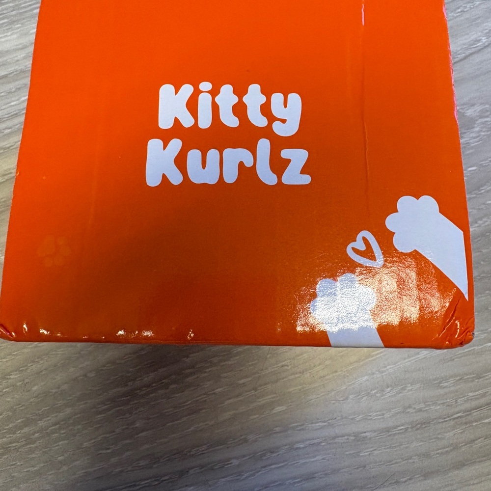 Kitty Kurlz Cat Toy